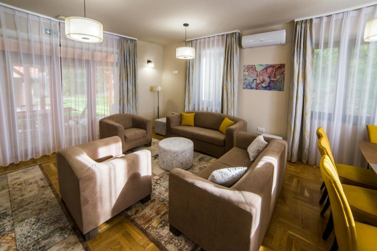 Haracsi Vendégház Zselickisfalud Exterior foto