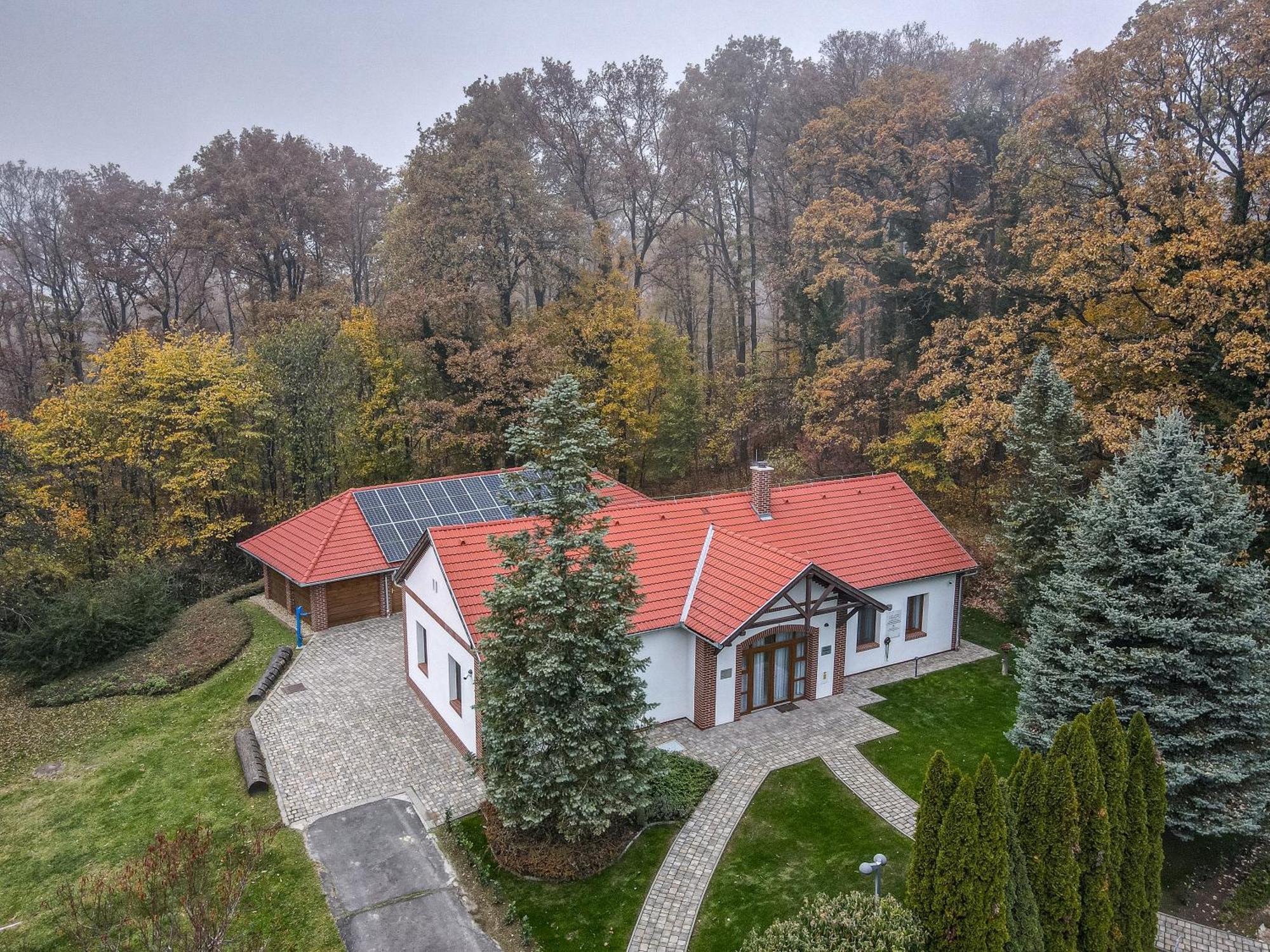 Haracsi Vendégház Zselickisfalud Exterior foto